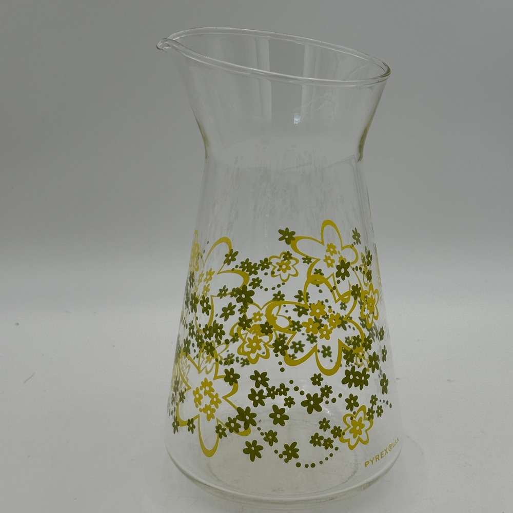 Vintage Pyrex Crazy Daisy Spring Blossom Green Glass Juice Carafe Pitcher 9"